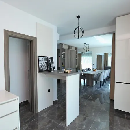 Pia - Ground Floor Homestay
