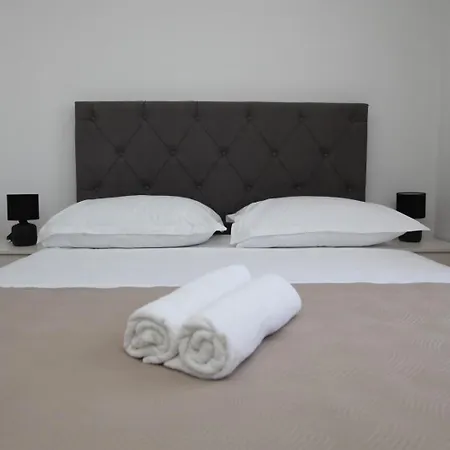 Homestay Pia - Ground Floor Trogir